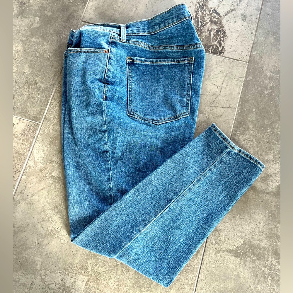 Old Navy O.G. Straight High-Rise Sz 14